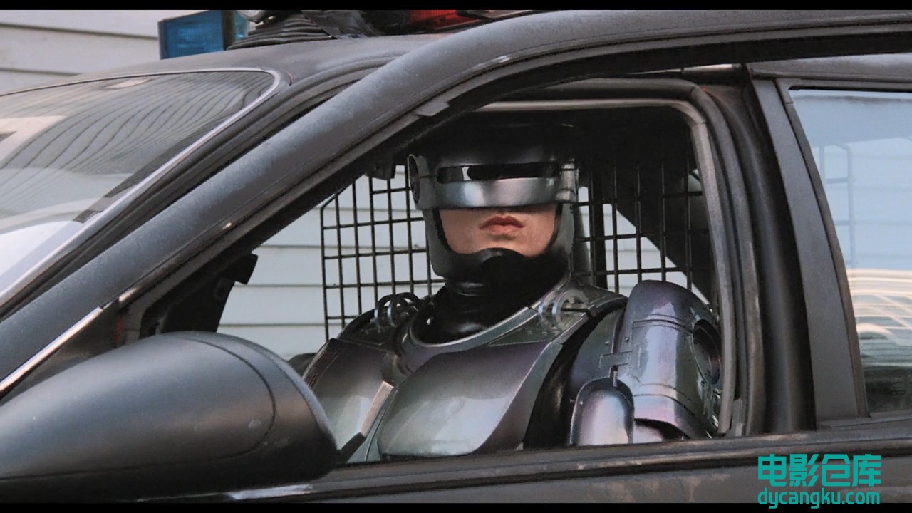 [电影仓库dycangku.com]机械战警.RoboCop.1987.BD720P.国英双语.中英双字.mkv_snapsho.jpg