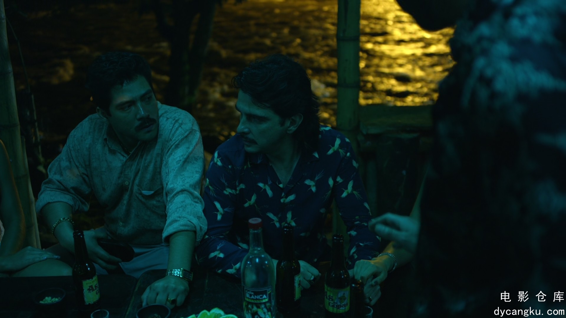 [电影仓库dycangku.com]Narcos.S03E01.2017.1080p.Blu-ray.x265.10bit.AC3.mkv_snapsh.jpg