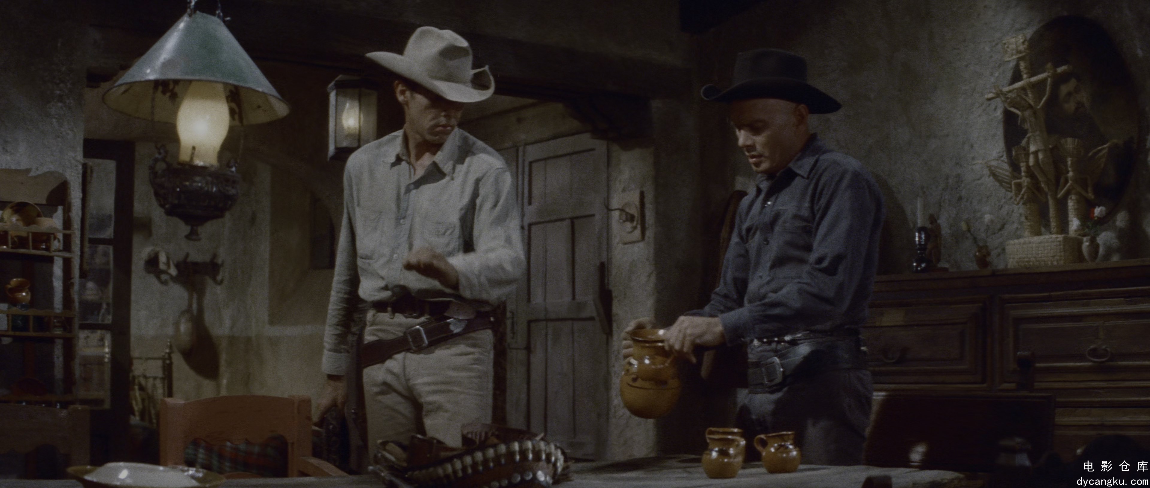 The.Magnificent.Seven.1960.2160p.UHD.BluRay.x265.10bit.DV.DTS-HD.MA.5.1.mkv_snap.jpg