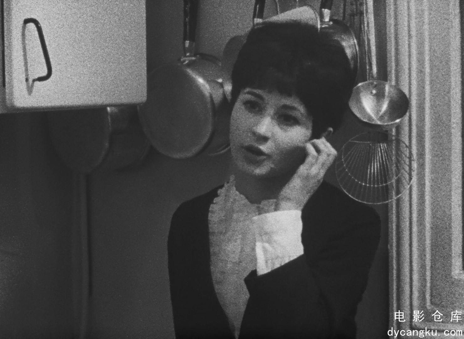 [电影仓库dycangku.com]Suzannes.Career.1963.CC.1080p.BluRay.x264.FLAC.1.0.mkv_sna.jpg