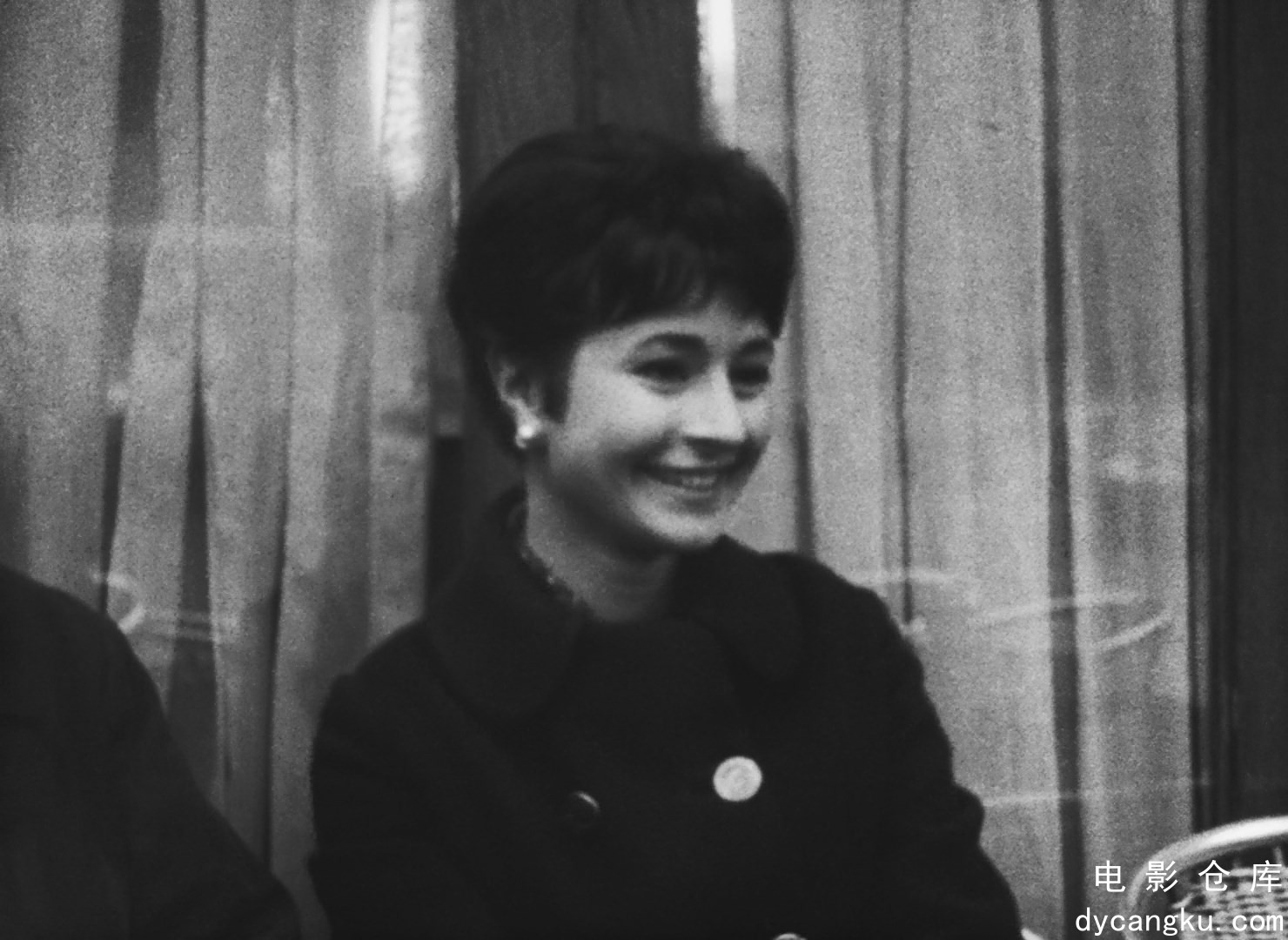 [电影仓库dycangku.com]Suzannes.Career.1963.CC.1080p.BluRay.x264.FLAC.1.0.mkv_sna.jpg