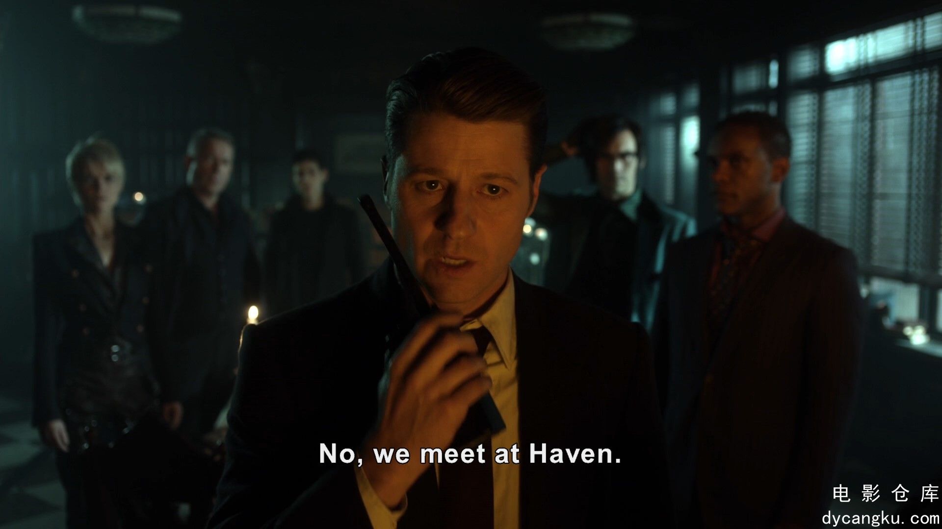 [电影仓库dycangku.com]gotham.s05e06.1080p.bluray.x264-rovers.mkv_snapshot_18.11.383.jpg