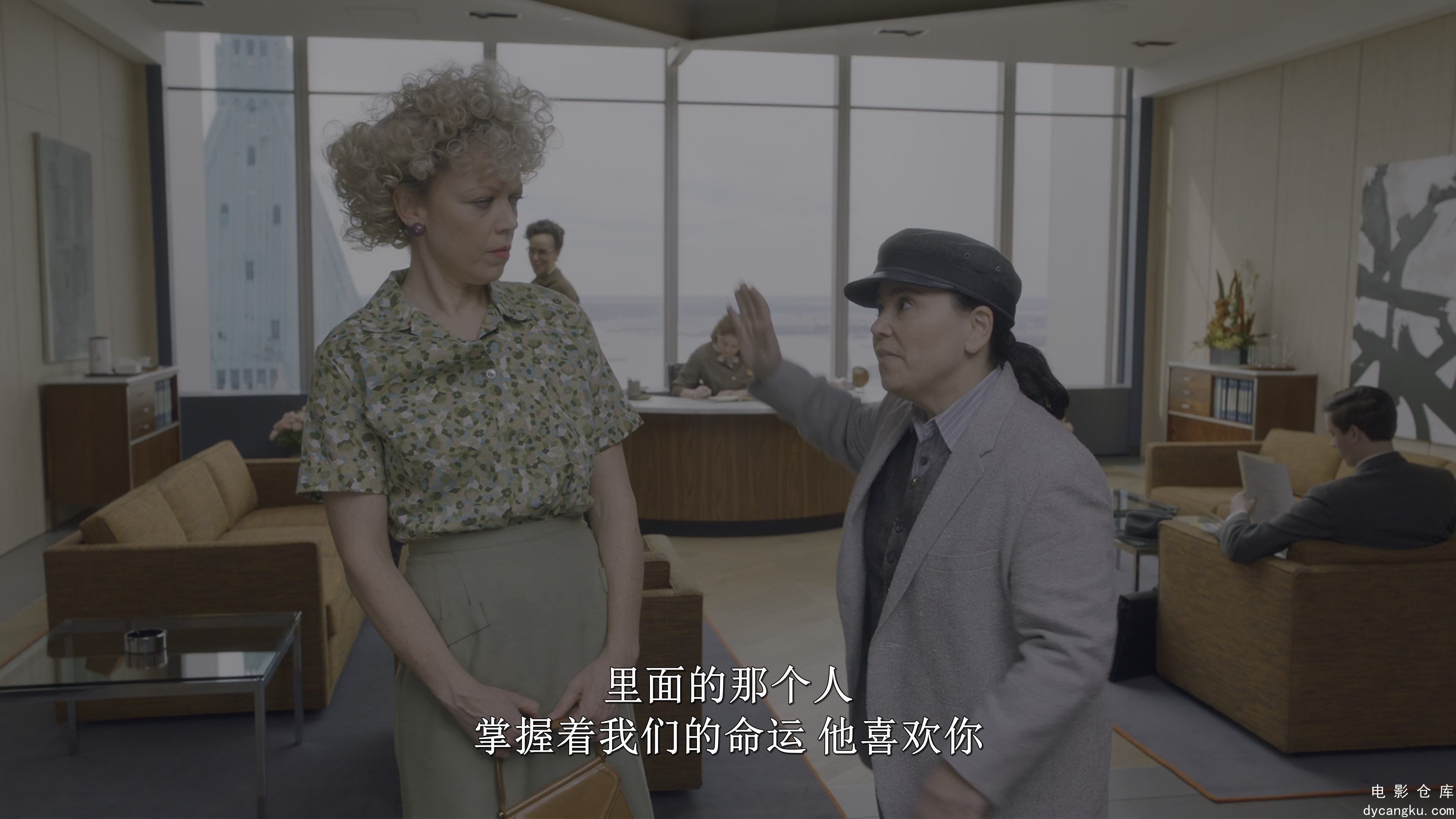 [电影仓库dycangku.com]The.Marvelous.Mrs.Maisel.S04E01.2022.Amazon.WEB-DL.2160p.H.jpg