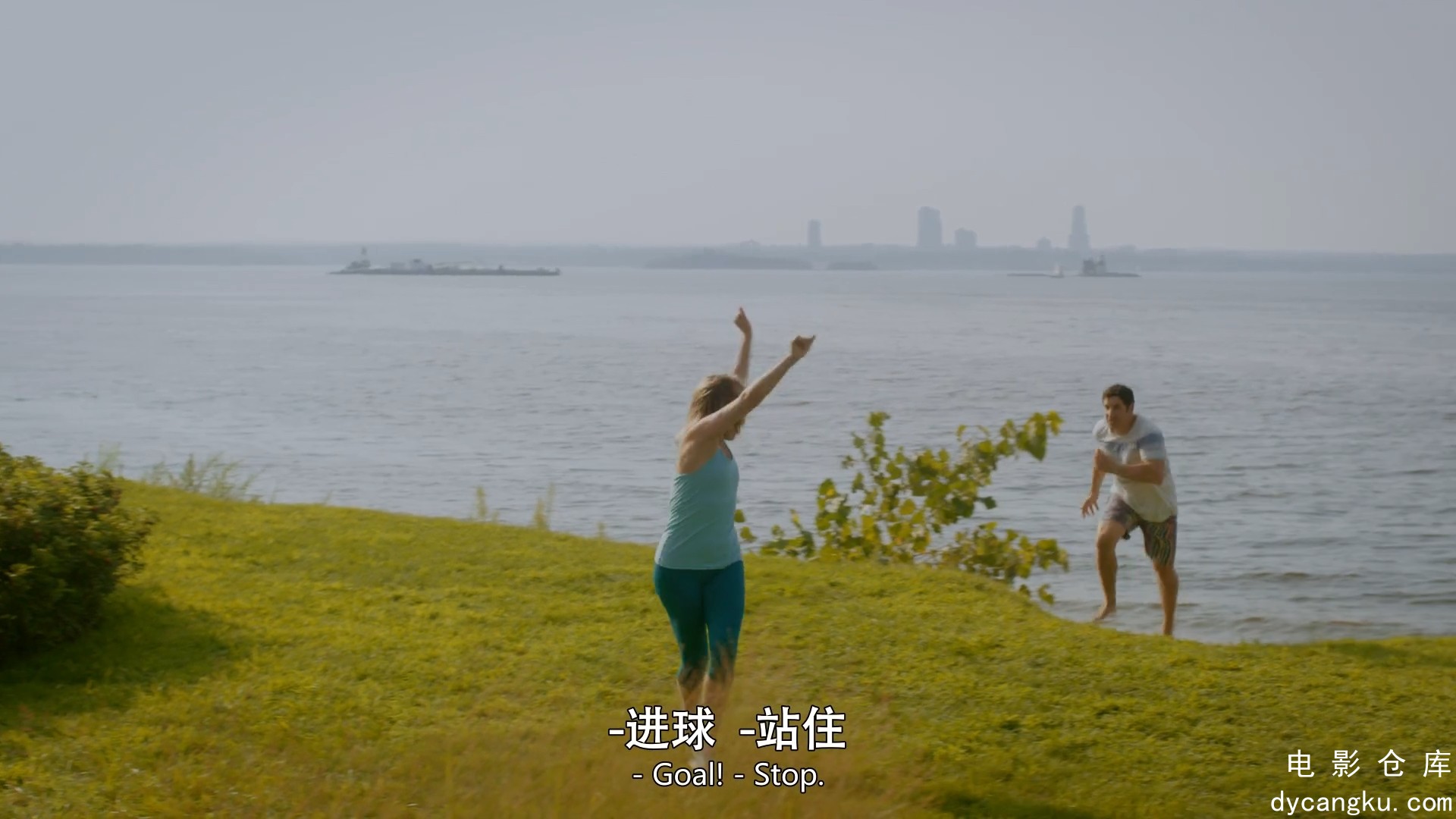 [电影仓库dycangku.com]女子监狱.Orange.Is.the.New.Black.2019.S07E01.Summer.mp4_sn.jpg