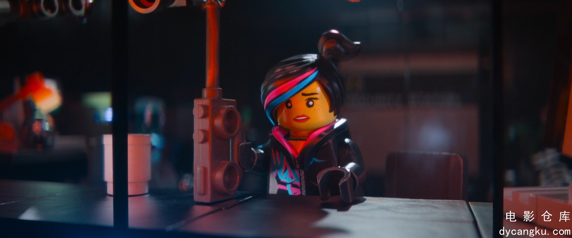 [电影仓库dycangku.com]The.Lego.Movie.2014.1080p.BluRay.x264.DTS.mkv_snapshot_01..jpg