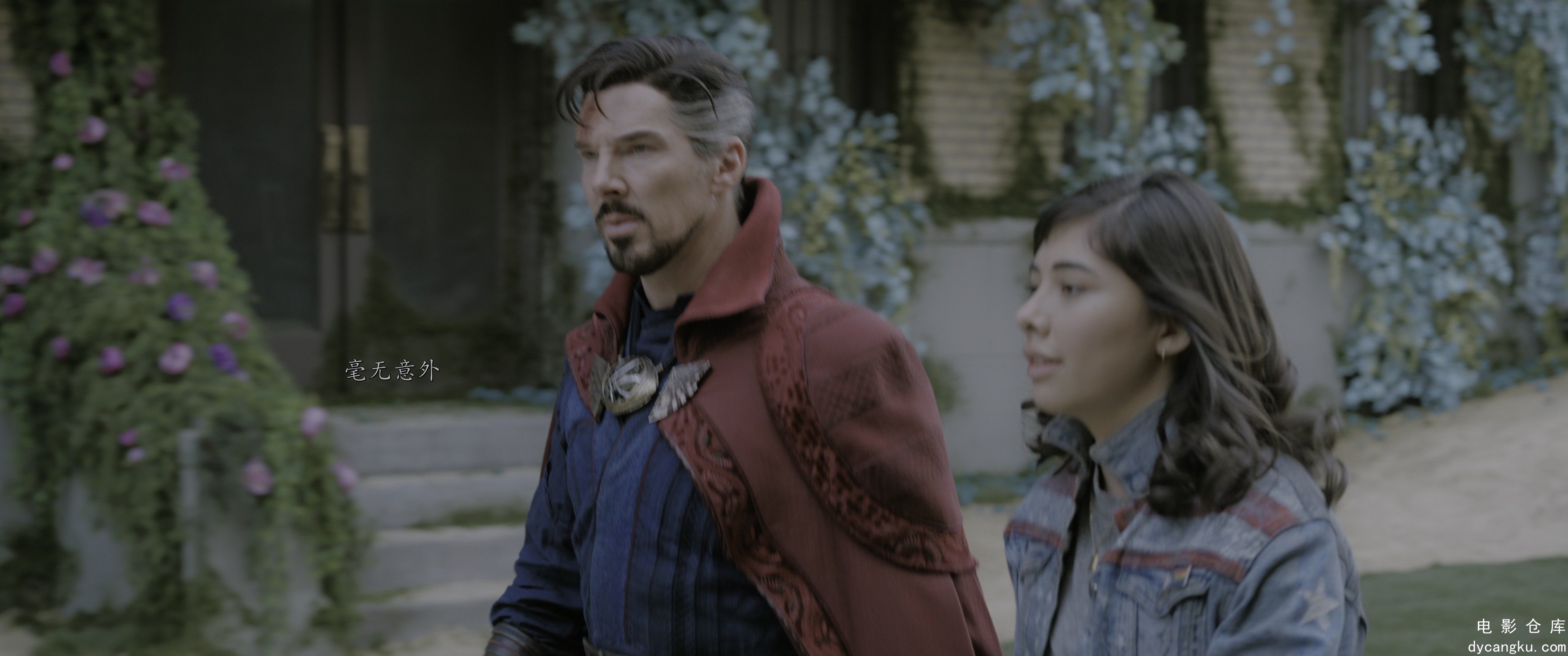 [电影仓库dycangku.com]Doctor.Strange.in.the.Multiverse.of.Madness.2022.2160p.Blu.jpg