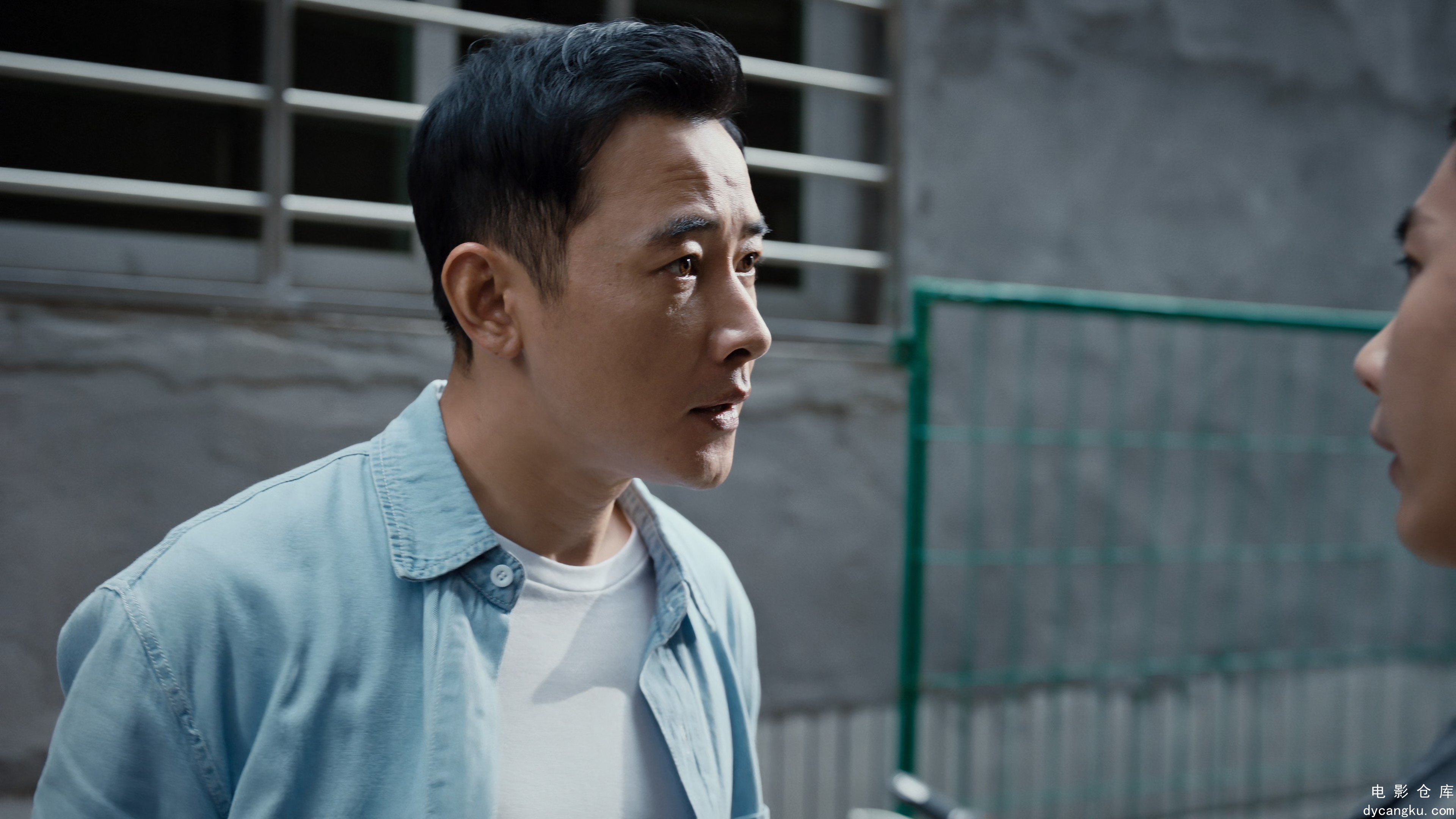 [电影仓库dycangku.com]S01E01.2024.2160p.60fps.HQ.WEB-DL.H265.10bit.DDP2.0.mkv_sn.jpg